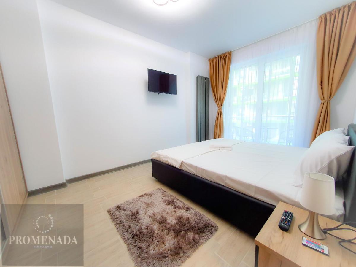 Sunfest Aparthotel Pool & Spa Mamaia Nord Năvodari Екстериор снимка