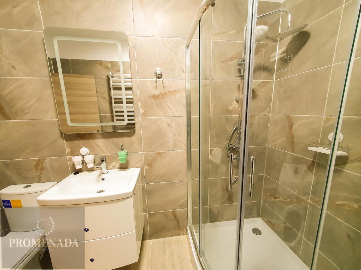 Sunfest Aparthotel Pool & Spa Mamaia Nord Năvodari Екстериор снимка