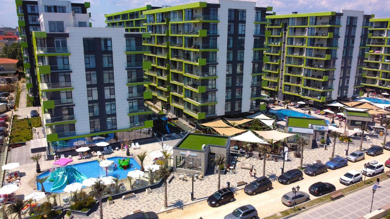 Sunfest Aparthotel Pool & Spa Mamaia Nord Năvodari Екстериор снимка