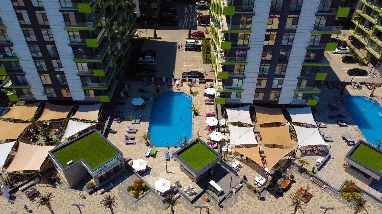 Sunfest Aparthotel Pool & Spa Mamaia Nord Năvodari Екстериор снимка