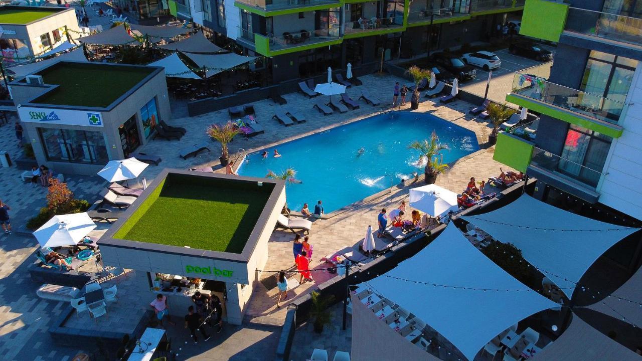 Sunfest Aparthotel Pool & Spa Mamaia Nord Năvodari Екстериор снимка